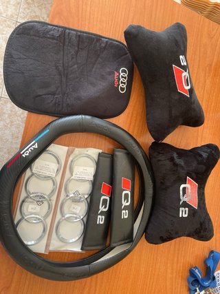 Lote Accesorios Audi Q2