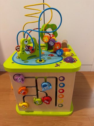 Cubo de Actividades Hape Bichitos del Campo