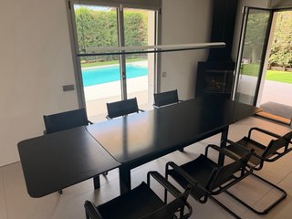 Mesa comedor extensible negra