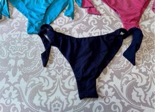 Lote 4 piezas de bikinis
