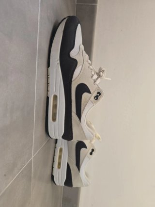 Nike Air Max 1 Blancas y Negras