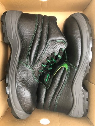 Zapatos de seguridad PANTER negros y verdes
