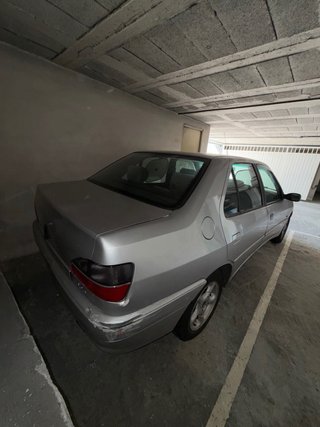 Peugeot 306 sedan