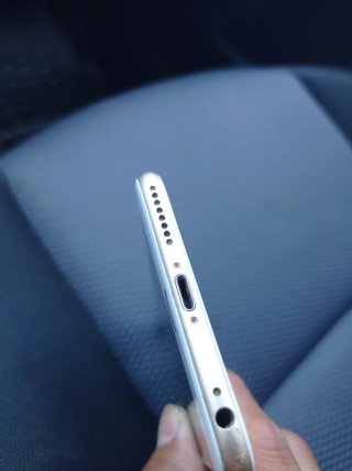 iPhone 6 Plus Beige e bianco