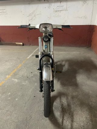 Vespino sca verde
