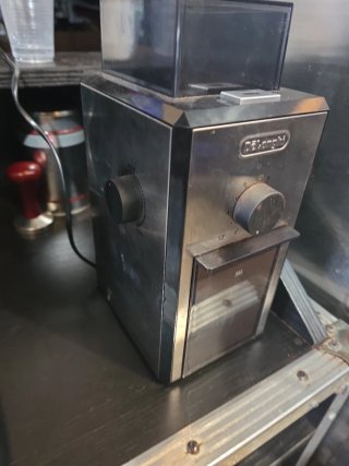 Molino de café DeLonghi