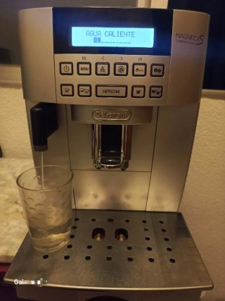 Cafetera DeLonghi Magnifica S Cappuccino