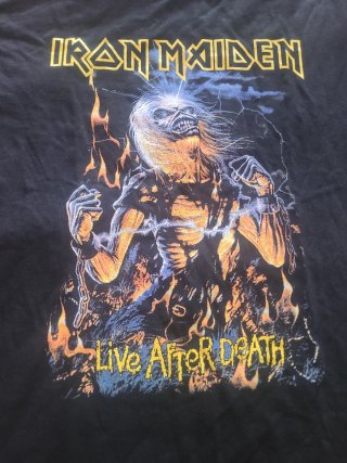 Camiseta Iron Maiden Negra