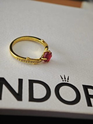 Anillo Pandora Rosa de la Bella y la Bestia