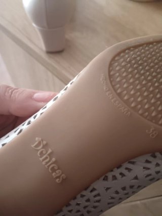 Zapatos Piel Beige Talla 38 Nuevos.Un dia de uso