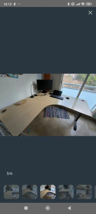 Escritorio de oficina de madera