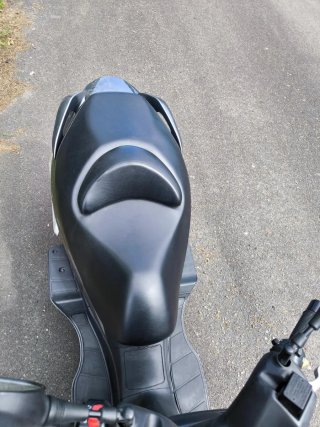 Suzuki Burgman 125 Scooter Gris