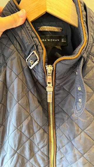Chaleco acolchado ZARA azul