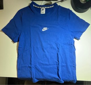 Conjunto Nike Verano Azul (Talla S) - ¡Como nuevo!
