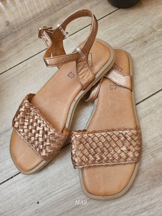 Sandalias de cuero metalizadas bronce