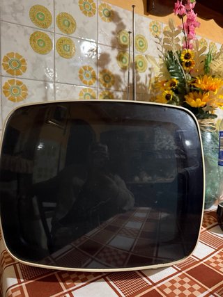 TV Indesit Vintage Anni 70 Bianco e Nero