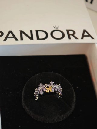 Anillo Pandora Colección Bridgerton
