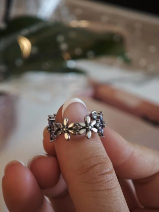 Anillo Pandora Colección Bridgerton