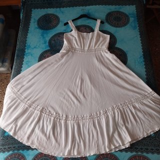 Vestido blanco largo con encaje talla 46