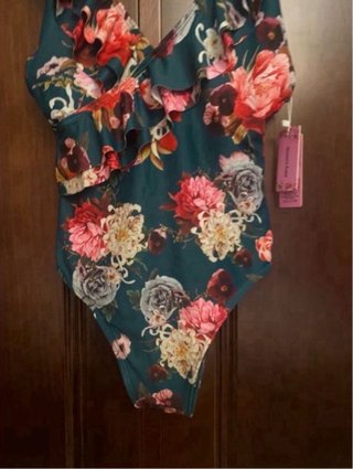 Bañador verde floral talla M