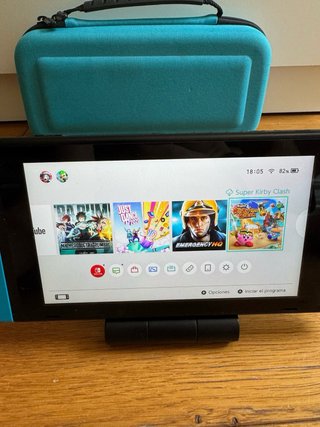 Nintendo Switch + 3 giochi e custodia