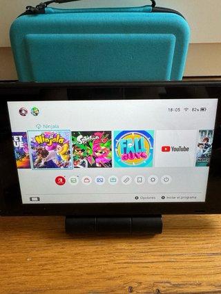 Nintendo Switch + 3 giochi e custodia