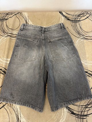 Pantaloni corti grigi per bambini