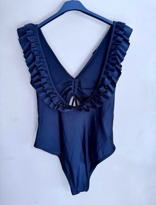 Bañador negro volantes talla M