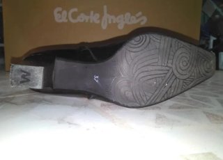 Botas de piel Wonders negras