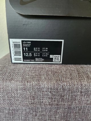 Zapatillas Nike LD 1000 Negras y Blancas