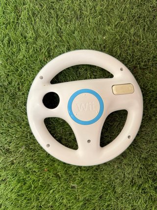 Nintendo Wii + 3 giochi + accessori