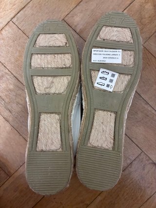 Zapatillas de esparto blancas