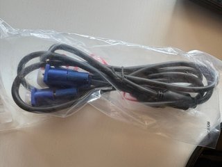 TV / Monitor LG Flatron HD 20” + mando + cable VGA