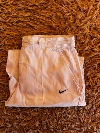 Nike 90s baggy shorts pink
