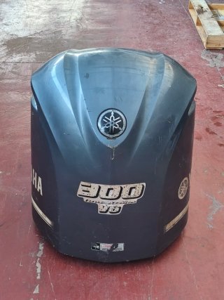 Tapa Motor Fueraborda Yamaha 300