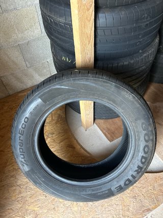 goodyear zupereco z 107 205 60 r16 92v