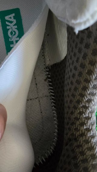 Zapatillas Hoka Gore-Tex Grises y Verdes