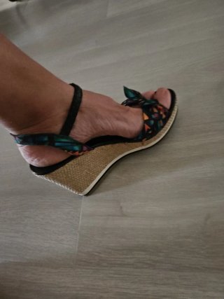 Sandalias Skechers Cuña Multicolor Talla 39