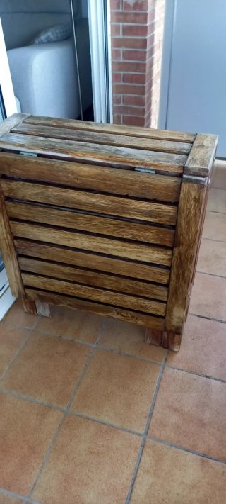 Mesa plegable, silla y tumbona
