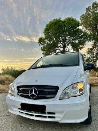 Mercedes-Benz Vito Extralarga 8 Plazas Family