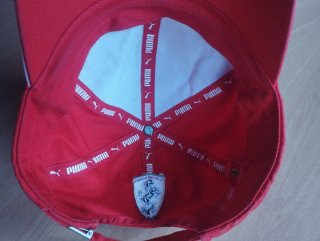Gorra Ferrari Puma Roja