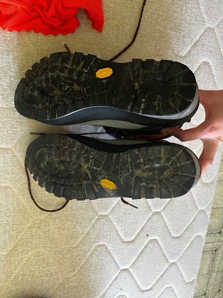 Botas de Montaña Scarpa Negras y Naranjas