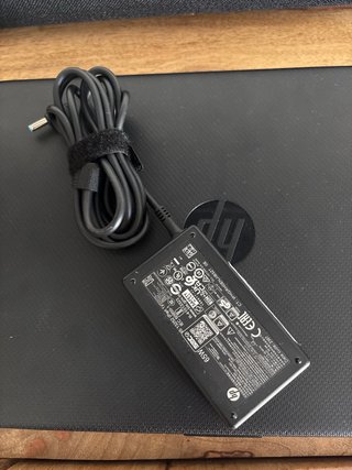 Portátil HP 14s-dq0518sa Nero