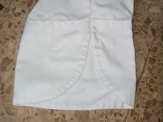 Uniforme Cocinero/a, pañuelo y gorros. Talla 42