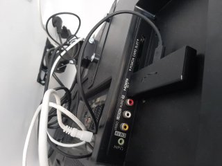 Televisor LG Negro para pared