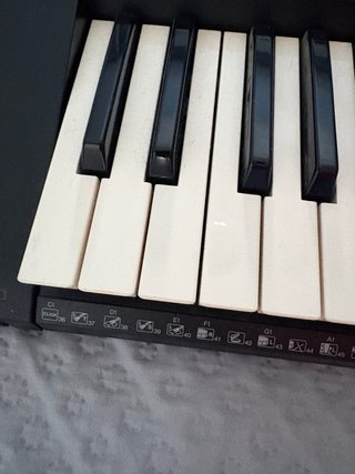 Teclado Yamaha PSR-200