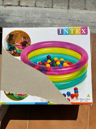 Lote verano infantil: piscina + flotador + pelota