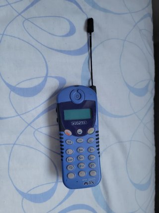 Teléfono Alcatel One Touch Max Azul