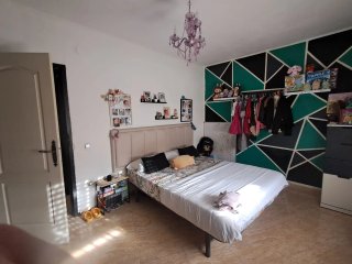 Vendo piso en el barrio de la paz