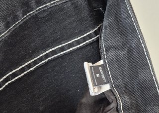 Pantalón vaquero ancho negro Talla M
